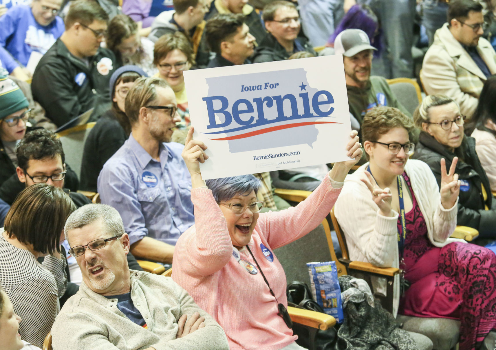 020420-ia-caucus-jg-16.JPG
